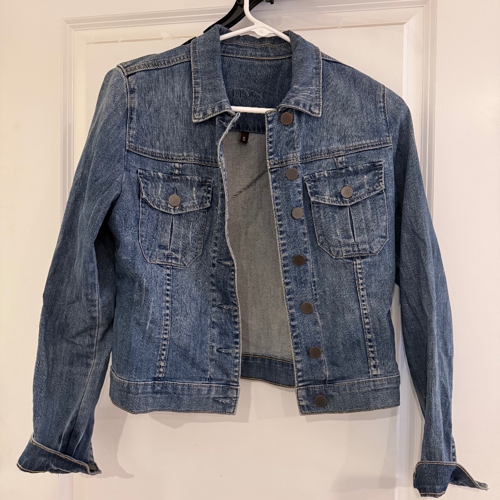 Kut from the Kloth blue denim jacket women's small